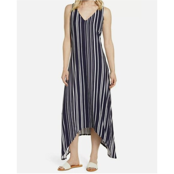 Size Medium TOMMY BAHAMA ANOCHE SLEEVELESS NAVY STRIPED‎ SHARKBITE MAXI DRESS - Picture 1 of 11